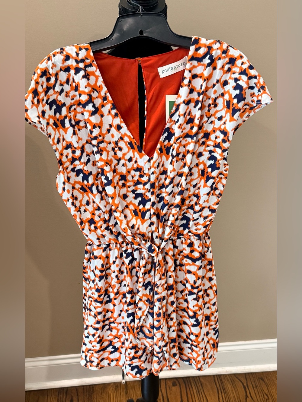NWT Women’s PANTS STORE Navy & orange gameday shorts romper- Size medium